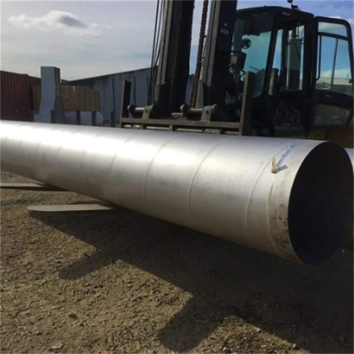 Uhlíkom zvárané bezšvíkové špirálové oceľové potrubie na olej